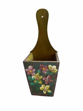 Vintage Hand Painted Wooden Wall Pocket Utensil Holder Cole & Mason Sticker